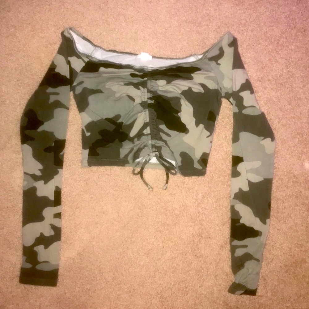 Garage Camo off the shoulder top